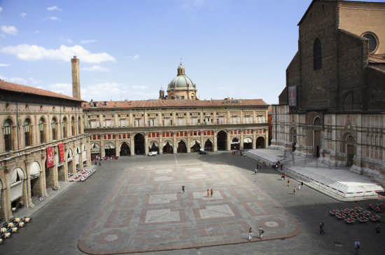 piazza maggiore